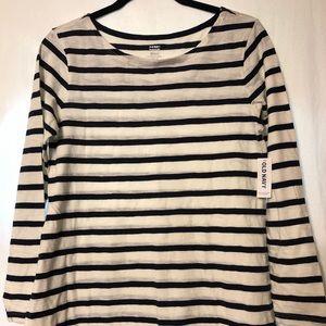 NWT- ON-Maternity LS